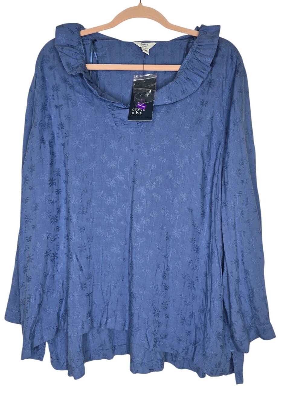 Nwt Crown & Ivy long-sleeve blouse